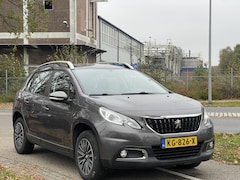 Peugeot 2008 - 1.2 PureTech Blue Lion | Panoramadak | Full Options | Trekhaak | APK 11-2025