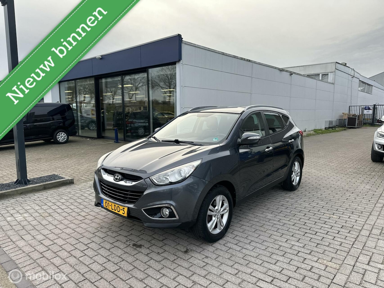 Hyundai ix35 - 2.0i Style Clima Cruise PDC Trekhaak NAP ! - AutoWereld.nl