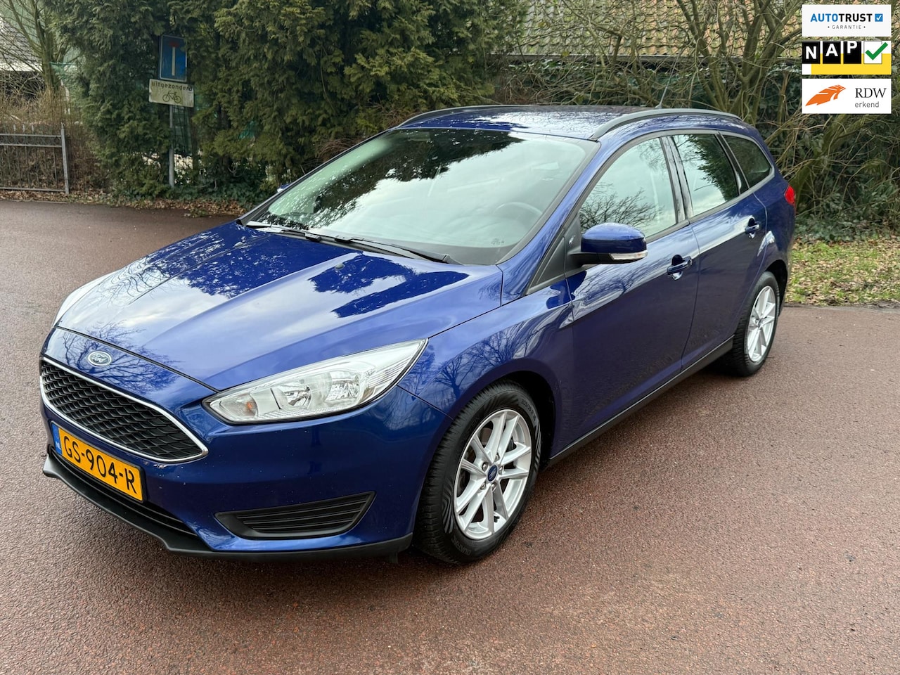 Ford Focus Wagon - 1.0 Trend Edition / Navi / Airco / NAP / PDC / Lm / Apk - AutoWereld.nl