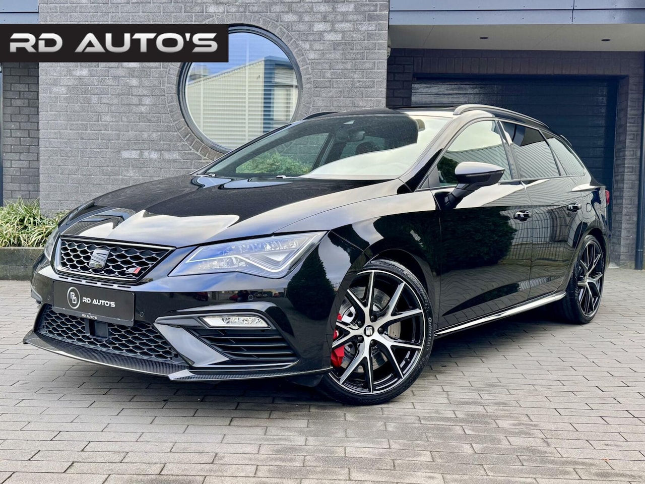 Seat Leon ST - 2.0 TSI CUPRA 300 4DRIVE Carbon Performance Brembo - AutoWereld.nl