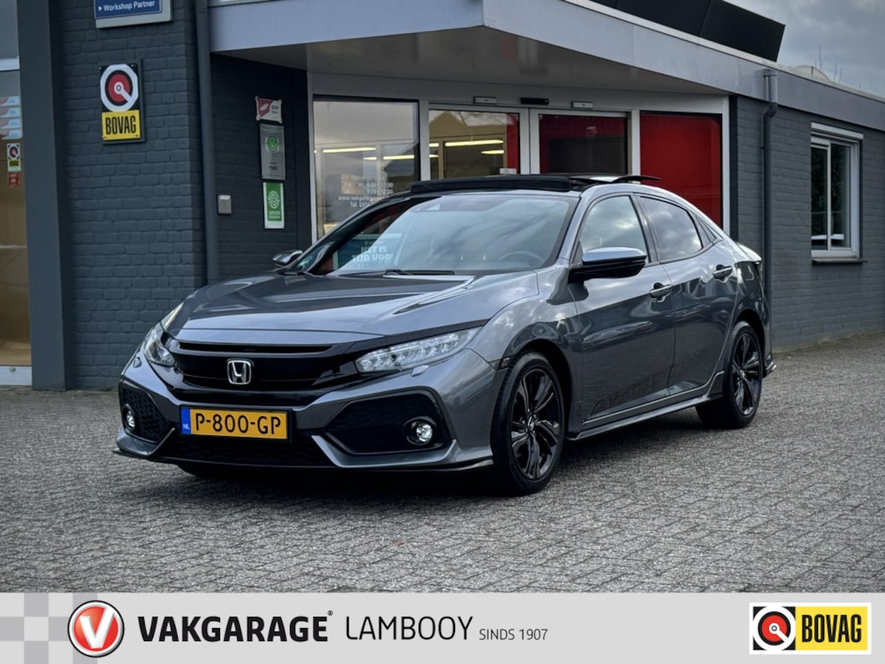 Honda Civic - 1.5 i-VTEC 182PK Sport + Automaat Pano Camera Adaptief - AutoWereld.nl