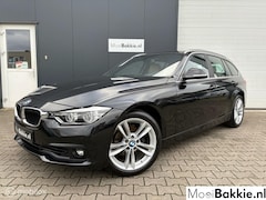 BMW 3-serie Touring - 318i Edition Sport Line Shadow High Executive