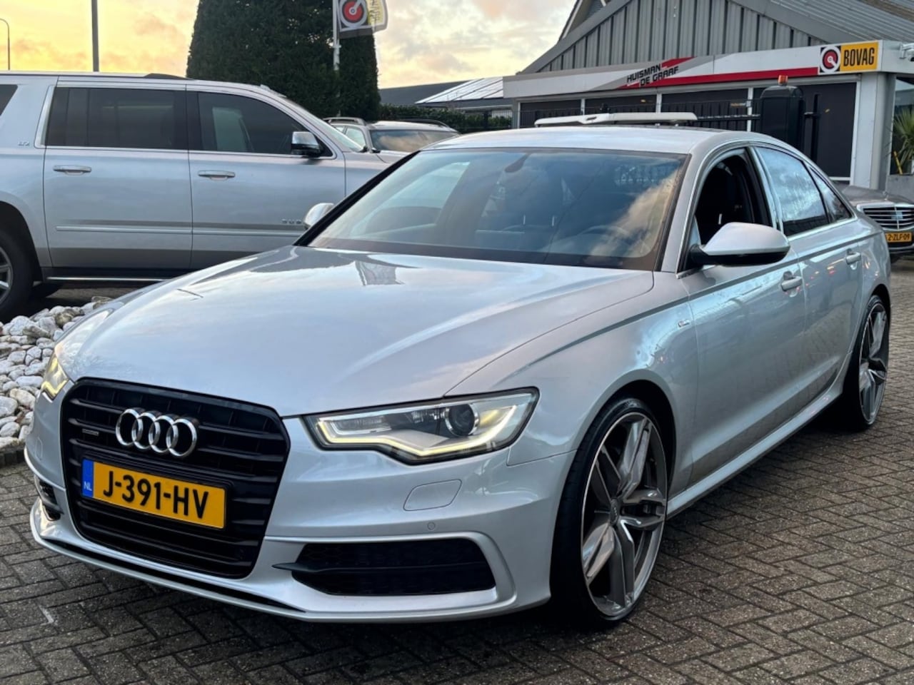 Audi A6 Limousine - 3.0 TFSI Quattro 2011 Sedan S-line 136.000 KM - AutoWereld.nl