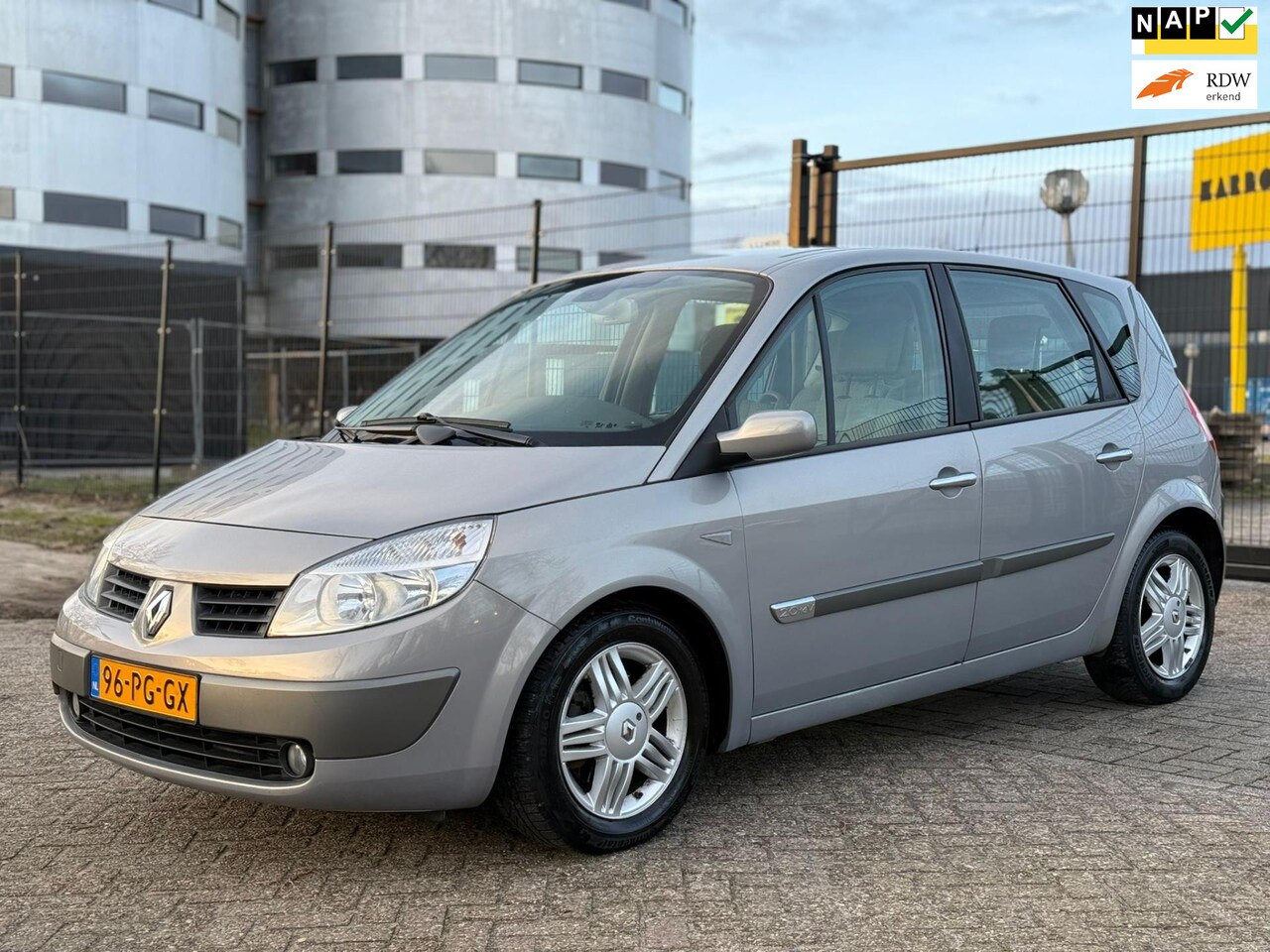 Renault Scénic - 2.0-16V Expression Comfort/AUTOMAAT/TOPSTAAT - AutoWereld.nl