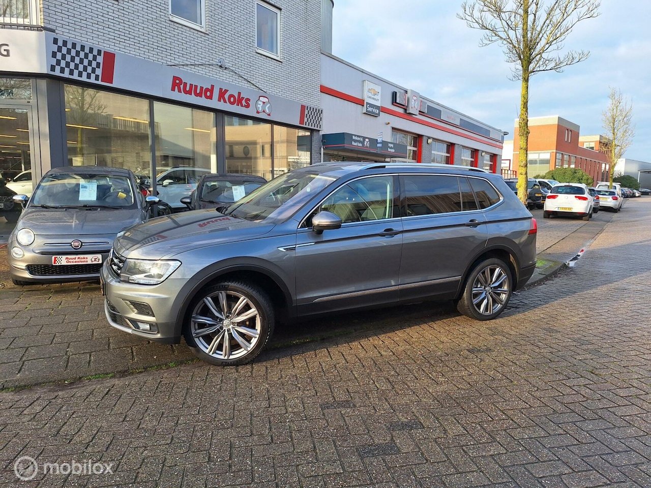 Volkswagen Tiguan Allspace - 1.5 TSI ACT COMF.L.BUS. / 1e Eigenaar / Trekhaak / - AutoWereld.nl