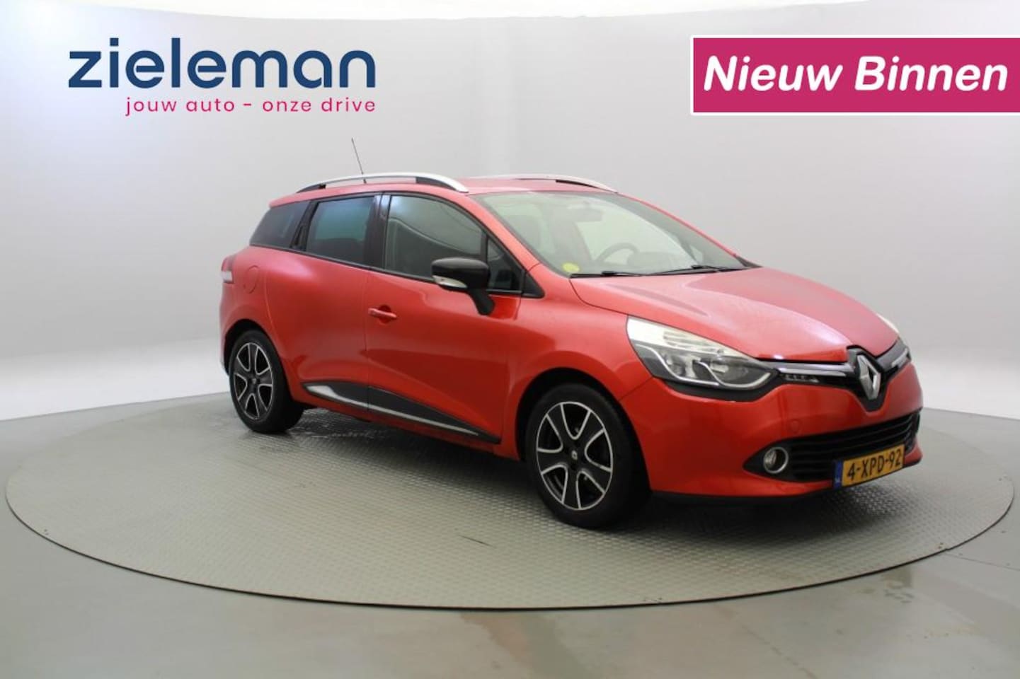 Renault Clio Estate - 1.5 dCi Estate Expression - Navi, Cruise - AutoWereld.nl