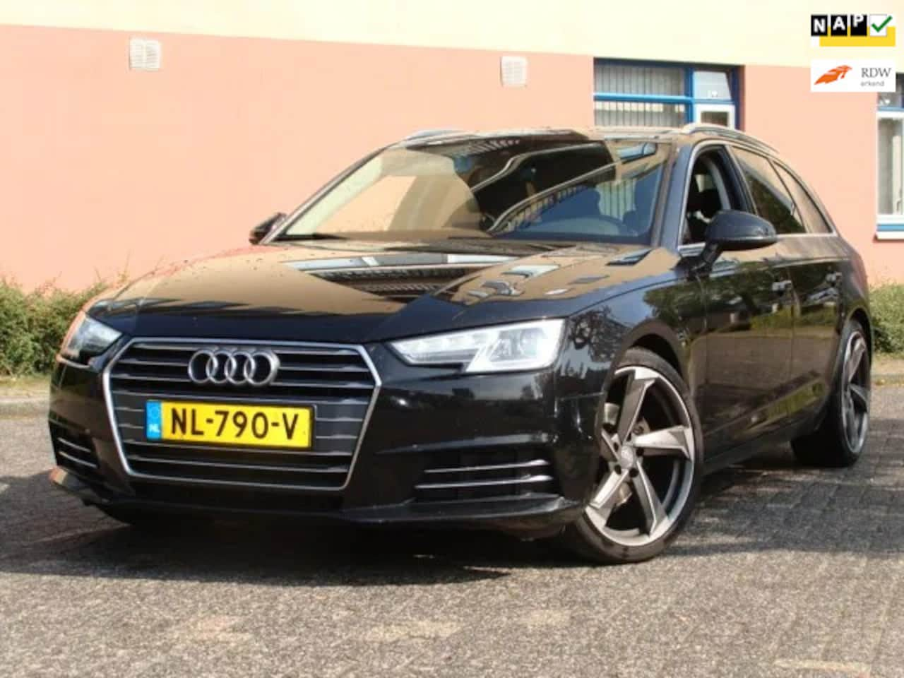 Audi A4 Avant - 2.0 TDI ultra Sport Pro Line S 2.0 TDI ultra Sport Pro Line S ( VIRTUAL COCKPIT) - AutoWereld.nl