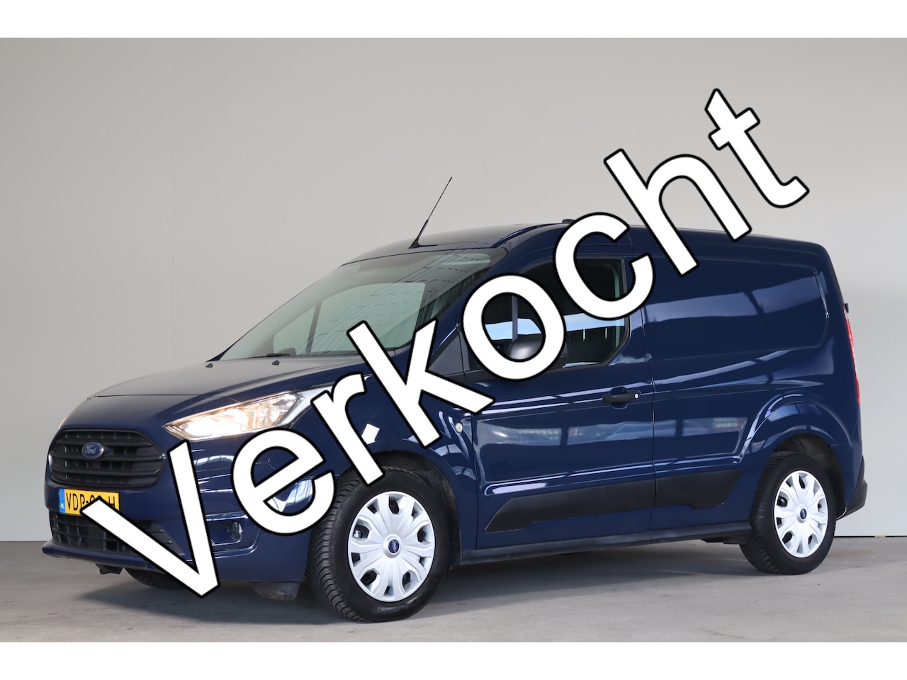 Ford Transit Connect - 1.5 EcoBlue L1 NL-Auto!! Camera I 3-zits I Voorraam verwarming - AutoWereld.nl