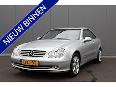 Mercedes-Benz CLK-klasse Coupé - 320 Elegance schuif/kanteldak acc cruise nl-auto youngtimer