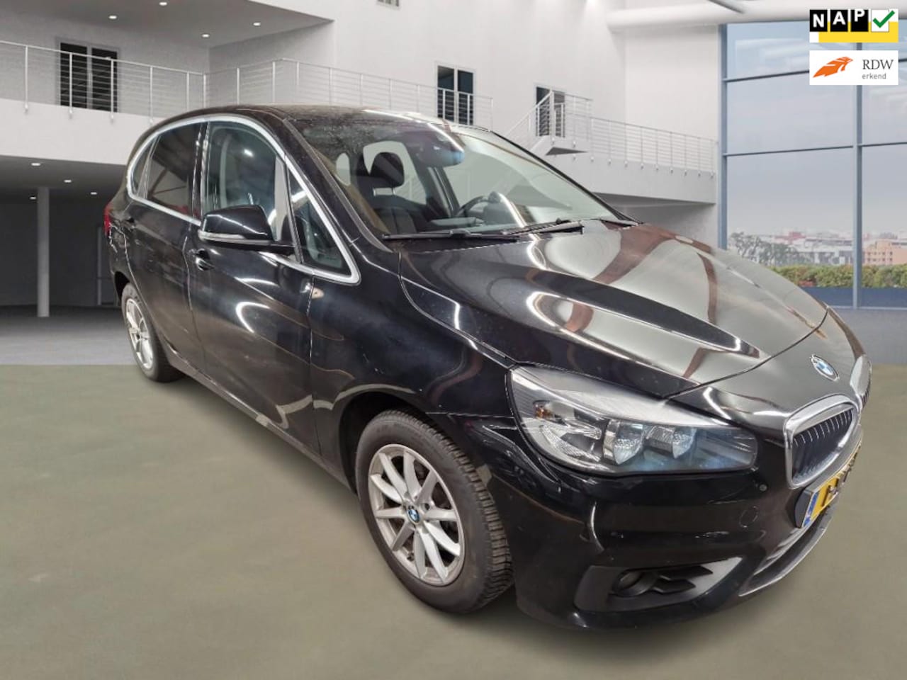 BMW 2-serie Active Tourer - 218i Executive // NL PRIJS 6400 - AutoWereld.nl