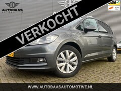 Volkswagen Touran - 1.5 TSI Comfortline AUTOMAAT+NL-AUTO+NAP+7-PERSOONS+TREKHAAK+CLIMATE CONTROL+BTW+1EIG+NW A