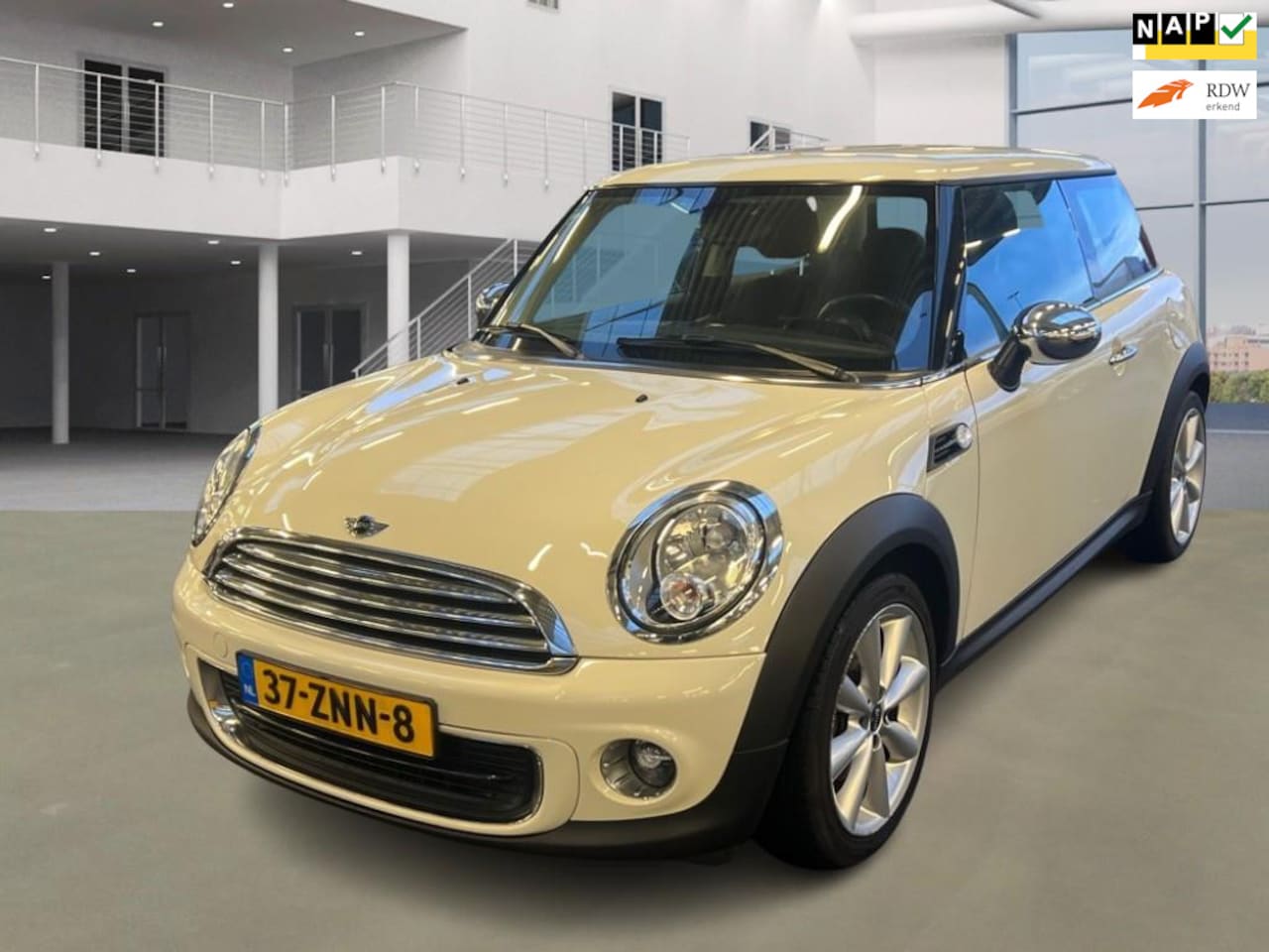 MINI One - Mini 1.6 Business Line // NL PRIJS 5799 - AutoWereld.nl