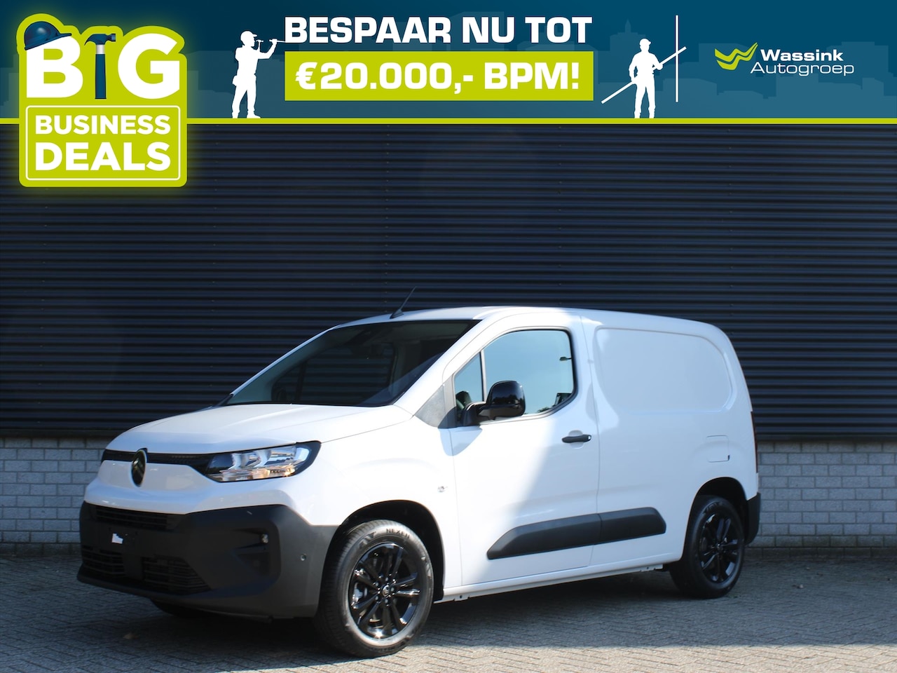 Citroën Berlingo - L1 130 pk AUTOMAAT EAT8 COMFORT CONNECT PAKKET / LAADRUIMTE AFWERKING / LICHTMETALEN VELGE - AutoWereld.nl