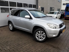 Toyota RAV4 - 2.0 16v VVT-i Executive LUXE LEDER PARKEER S