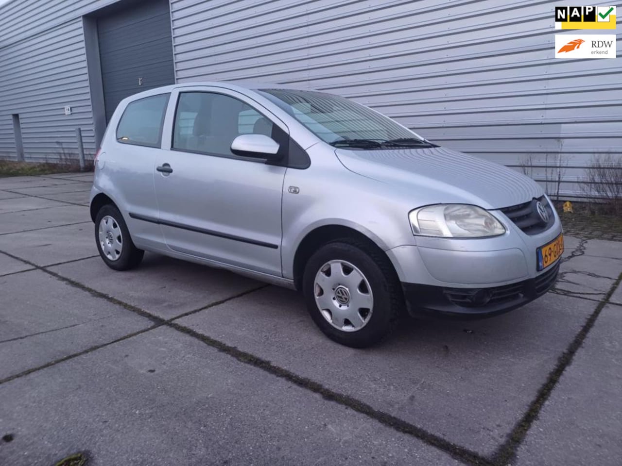 Volkswagen Fox - 1.2 delivered with new APK - AutoWereld.nl