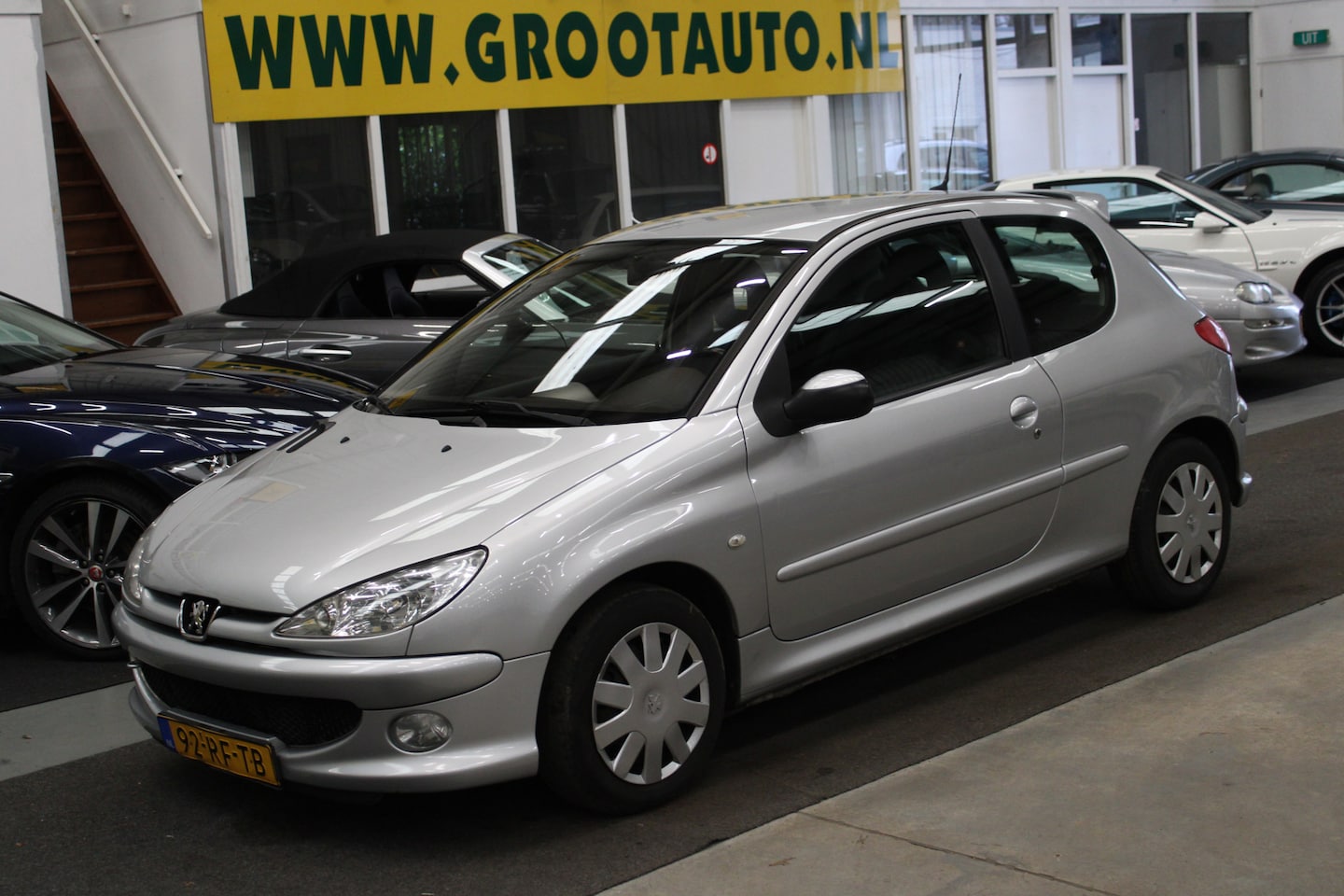 Peugeot 206 - 1.4-16V Quiksilver NAP, Airco, Stuurbekrachtiging - AutoWereld.nl