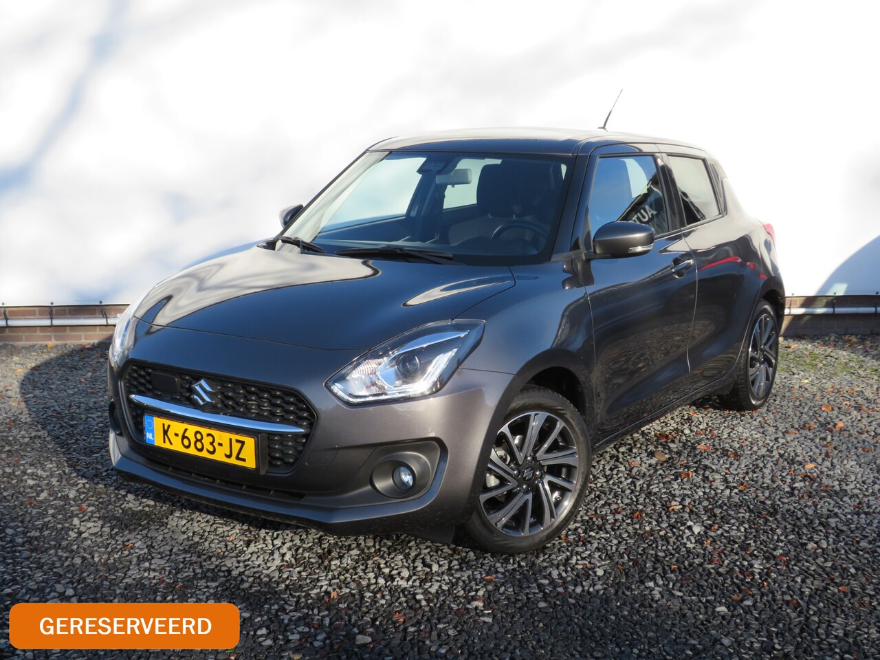 Suzuki Swift - 1.2 Style Smart Hybrid 1.2 Style Smart Hybrid, Automaat, 1e Eig. GARANTIE TOT 2027!! All-Seasons, Parkeerhulp, Ca - AutoWereld.nl