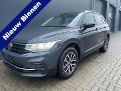 Volkswagen Tiguan - 1.4 TSI eHybride Life Navi, 18Inc, Trekhaak 1e eigen km 106.000