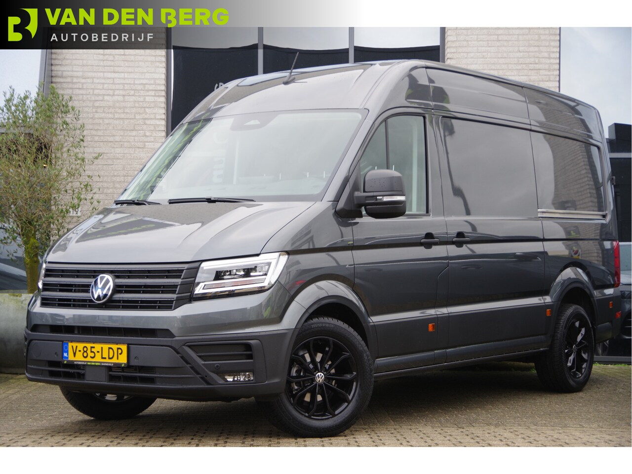 Volkswagen Crafter - 35 2.0 TDI L3H3 FACELIFT! 177PK AUT. LED, 2X SCHUIFDEUR, VIRTUAL, GROOT SCHERM, CAMERA, NA - AutoWereld.nl