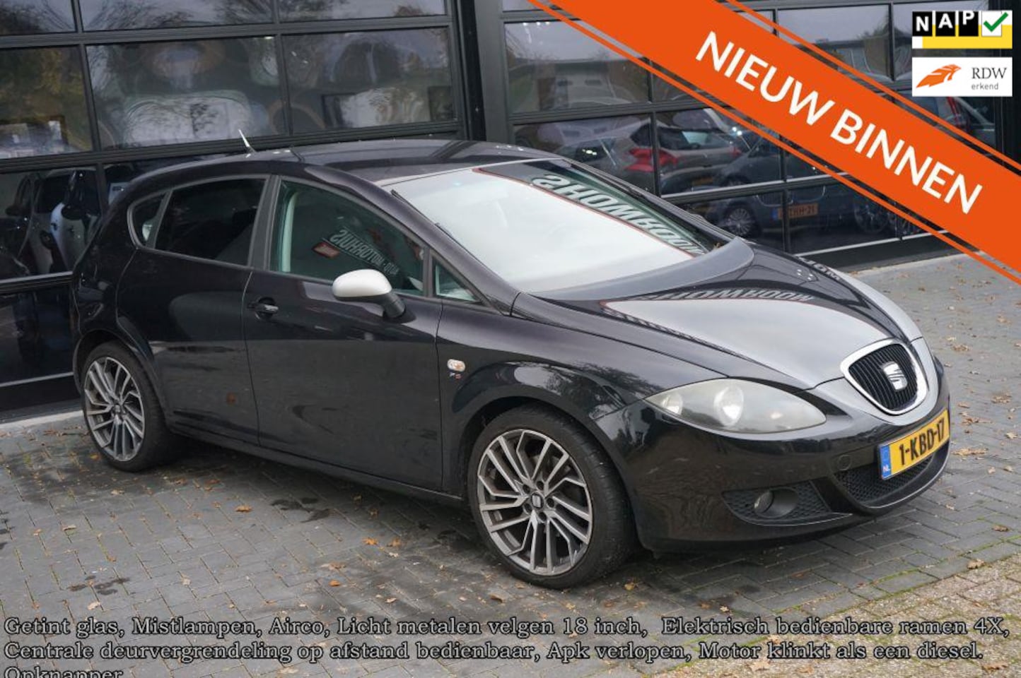 Seat Leon - 2.0 FSI Reference 2.0 FSI Reference, Clima, Navi, 18 inch, FR stoelen - AutoWereld.nl