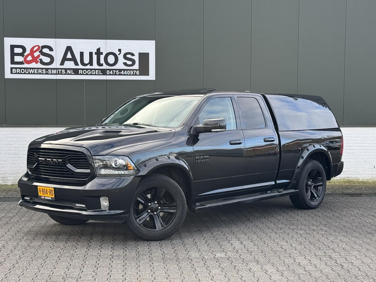 Dodge Ram 1500 - 5.7 V8 Crew Cab 5'7 1e Eigenaar LPG onderbouw Stoel koeling Camera Navigatie - AutoWereld.nl