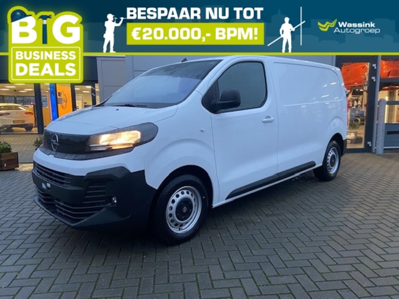 Opel Vivaro - GB 2.0 Diesel 145pk L2 Automaat | Navigatie | Afn trekhaak | Houten afwerking laadruimte | - AutoWereld.nl