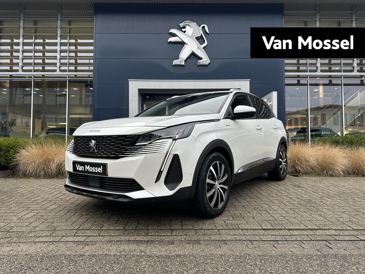 Peugeot 3008 - 1.6 HYbrid 225 Blue Lease Allure 1.6 HYbrid 225 Blue Lease Allure - AutoWereld.nl