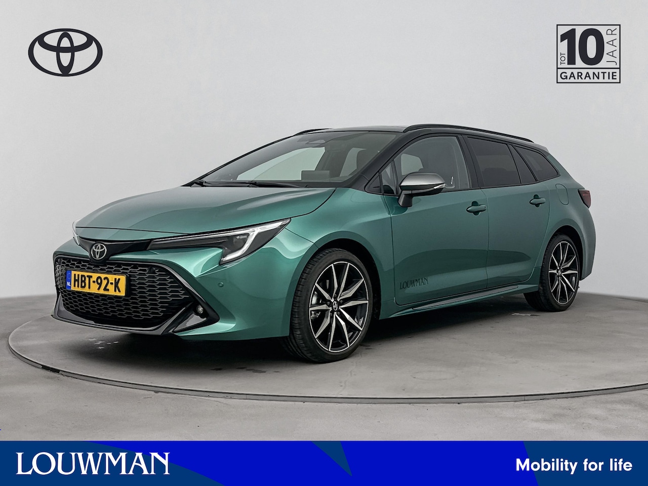 Toyota Corolla Touring Sports - Hybrid 140 GR Sport | Navigatie | Climate Control | Panoramadak | LM velgen | Cruise Con t - AutoWereld.nl