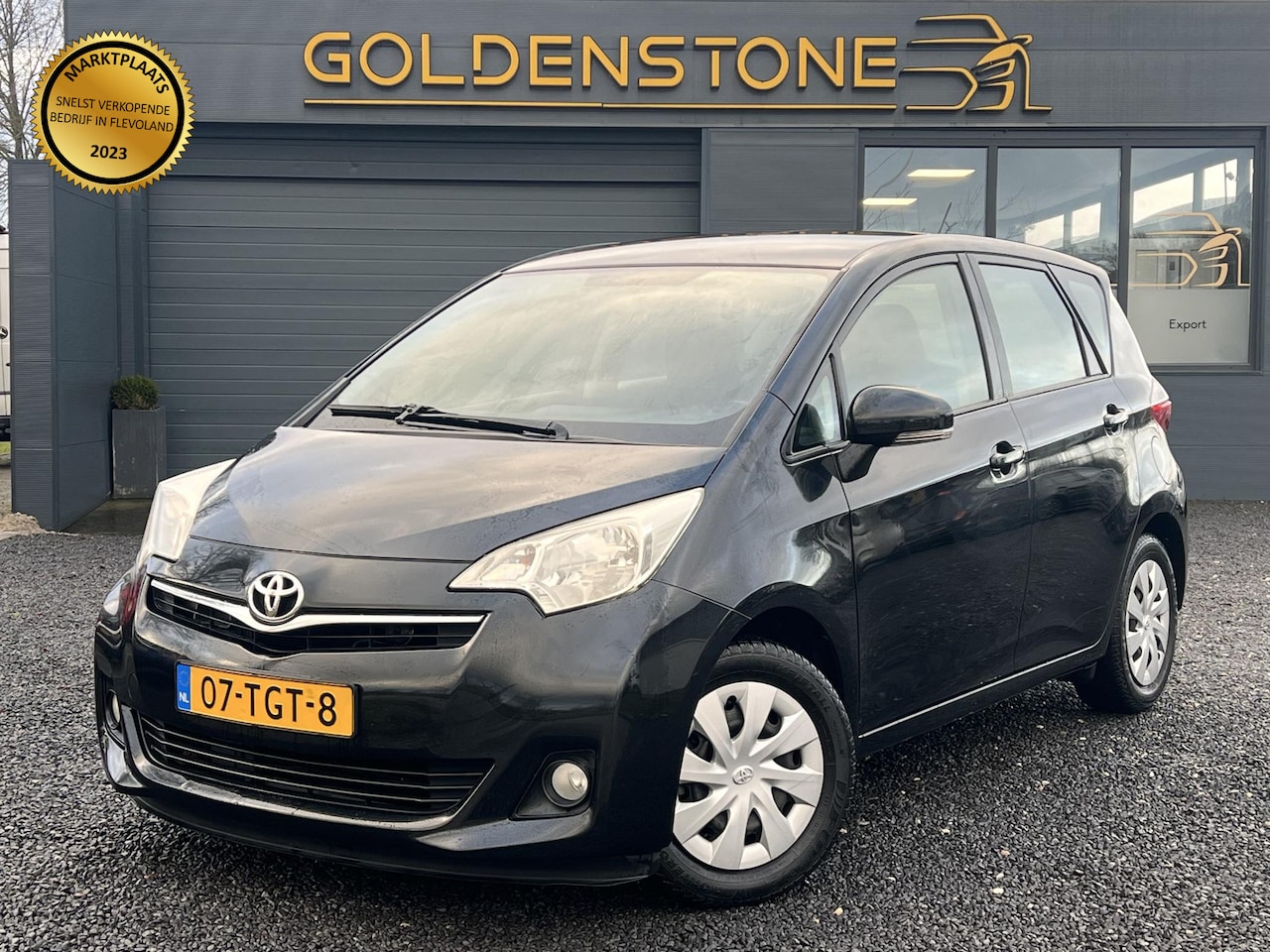 Toyota Verso S - 1.3 VVT-i Aspiration 2e Eigenaar,Navi,Clima,Camera,Trekhaak,N.A.P,APK Tot 07-2025 - AutoWereld.nl