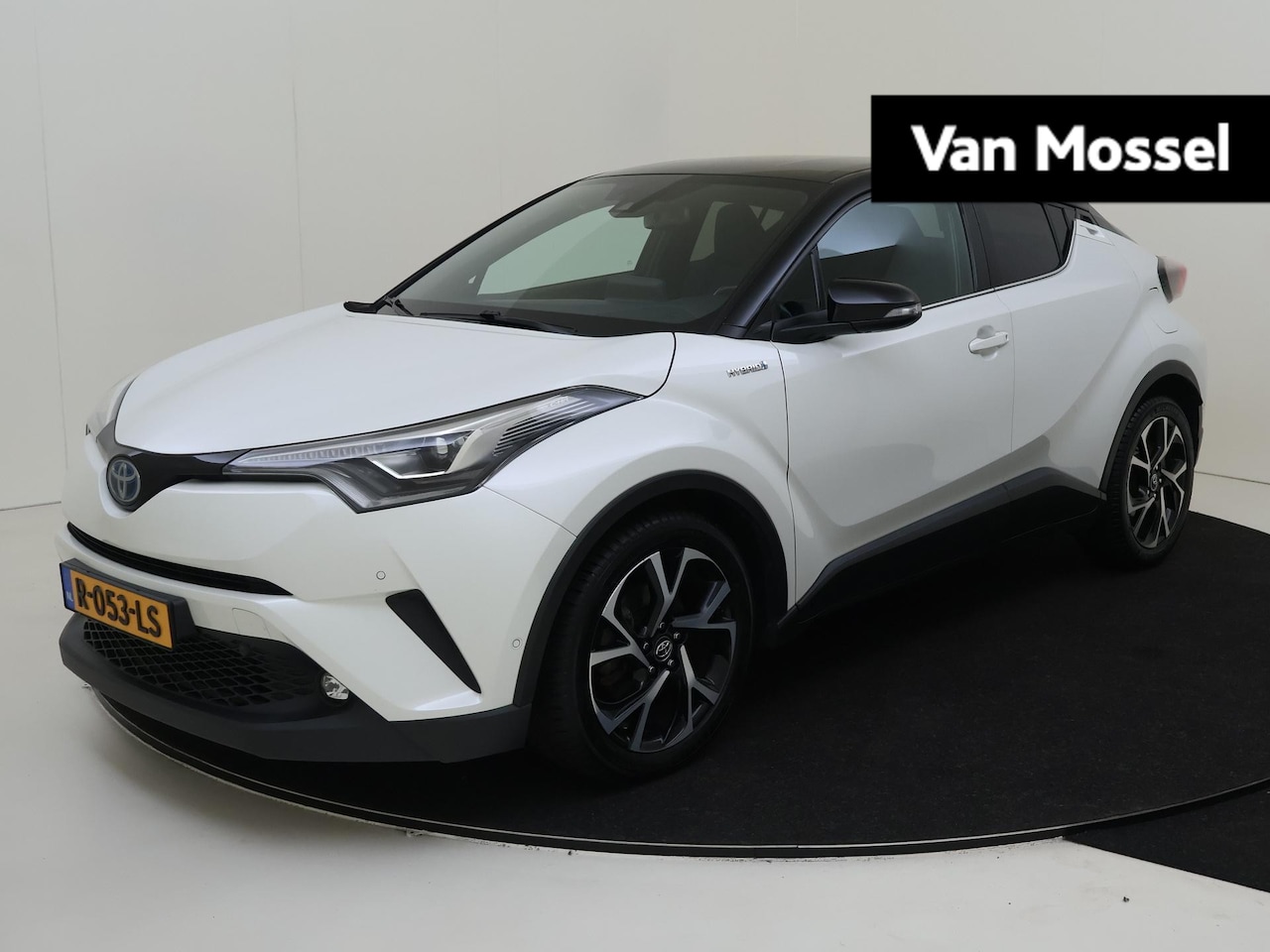 Toyota C-HR - 1.8 Hybrid Executive | Parkeercamera - AutoWereld.nl