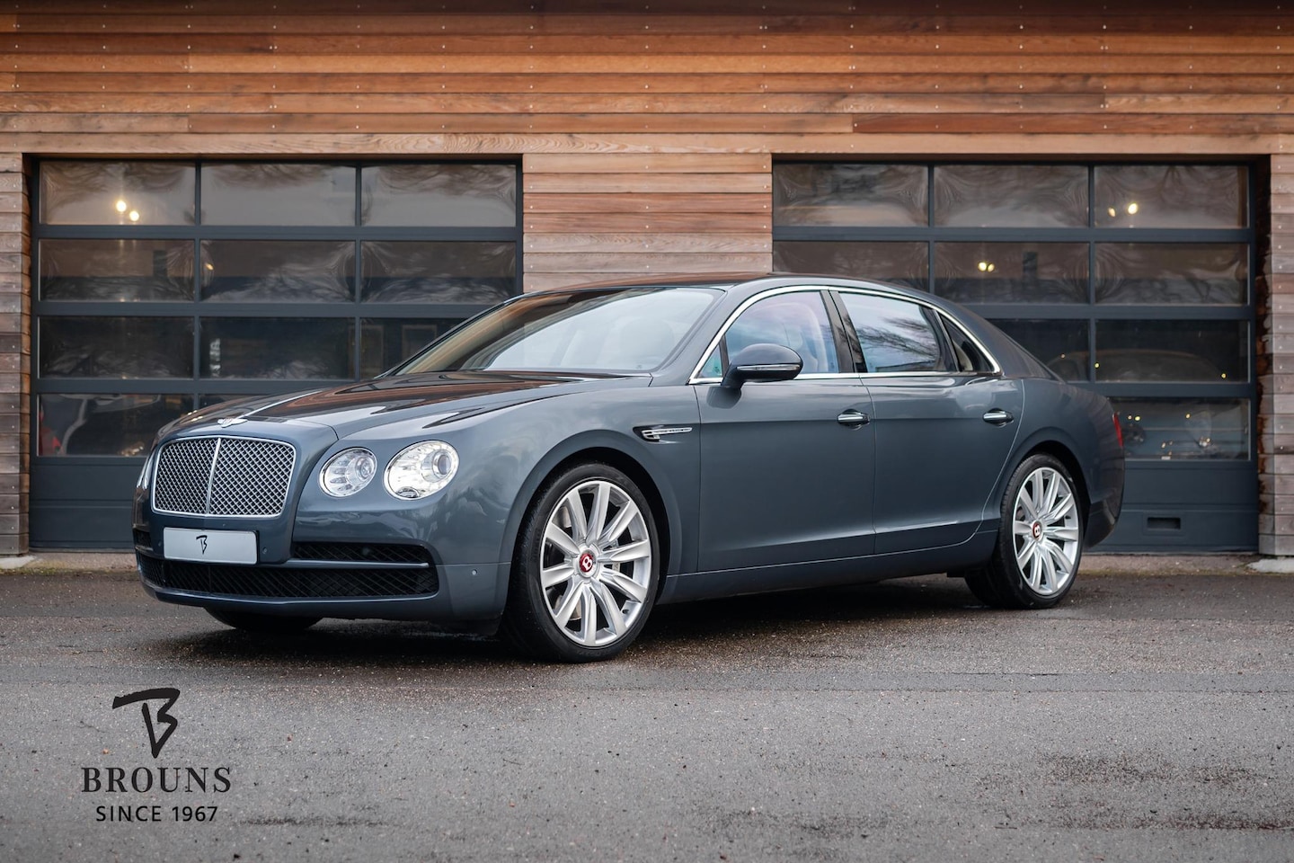 Bentley Flying Spur - 4.0 V8 507pk *Mulliner-s Dak-ACC - AutoWereld.nl