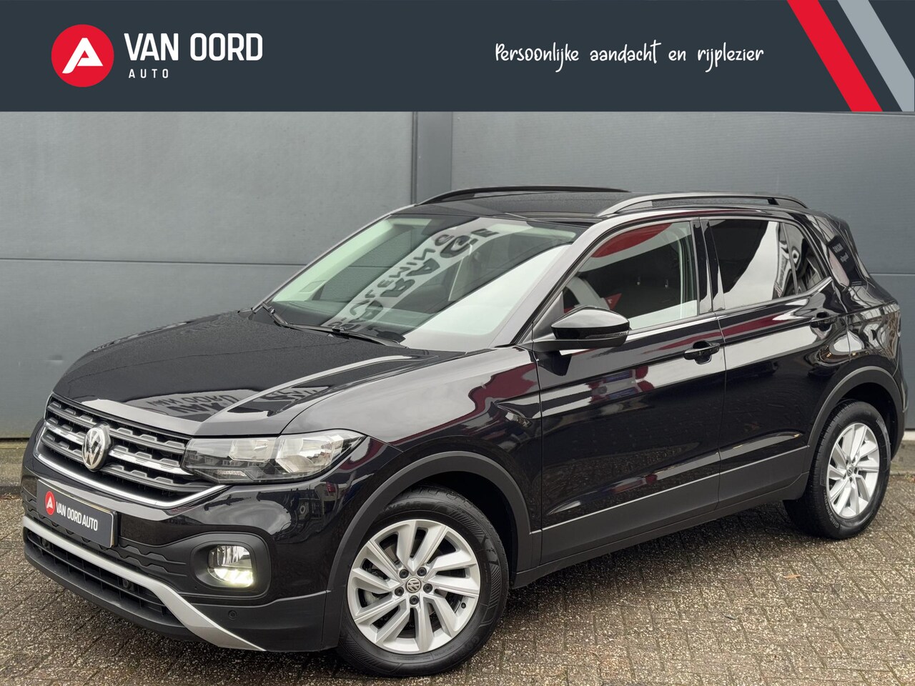 Volkswagen T-Cross - 1.0 TSI / PDC / Geen Import / 100 % Onderhoud - AutoWereld.nl