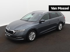 Skoda Octavia Combi - 2.0 TDI Greentech Ambition | TREKHAAK | STOELVERWARMING | CAMERA | CRUISE CONTROL | KEYLES