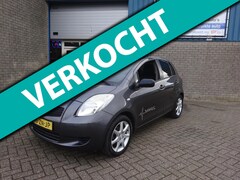 Toyota Yaris - 1.3 VVTi Terra 5 deurs