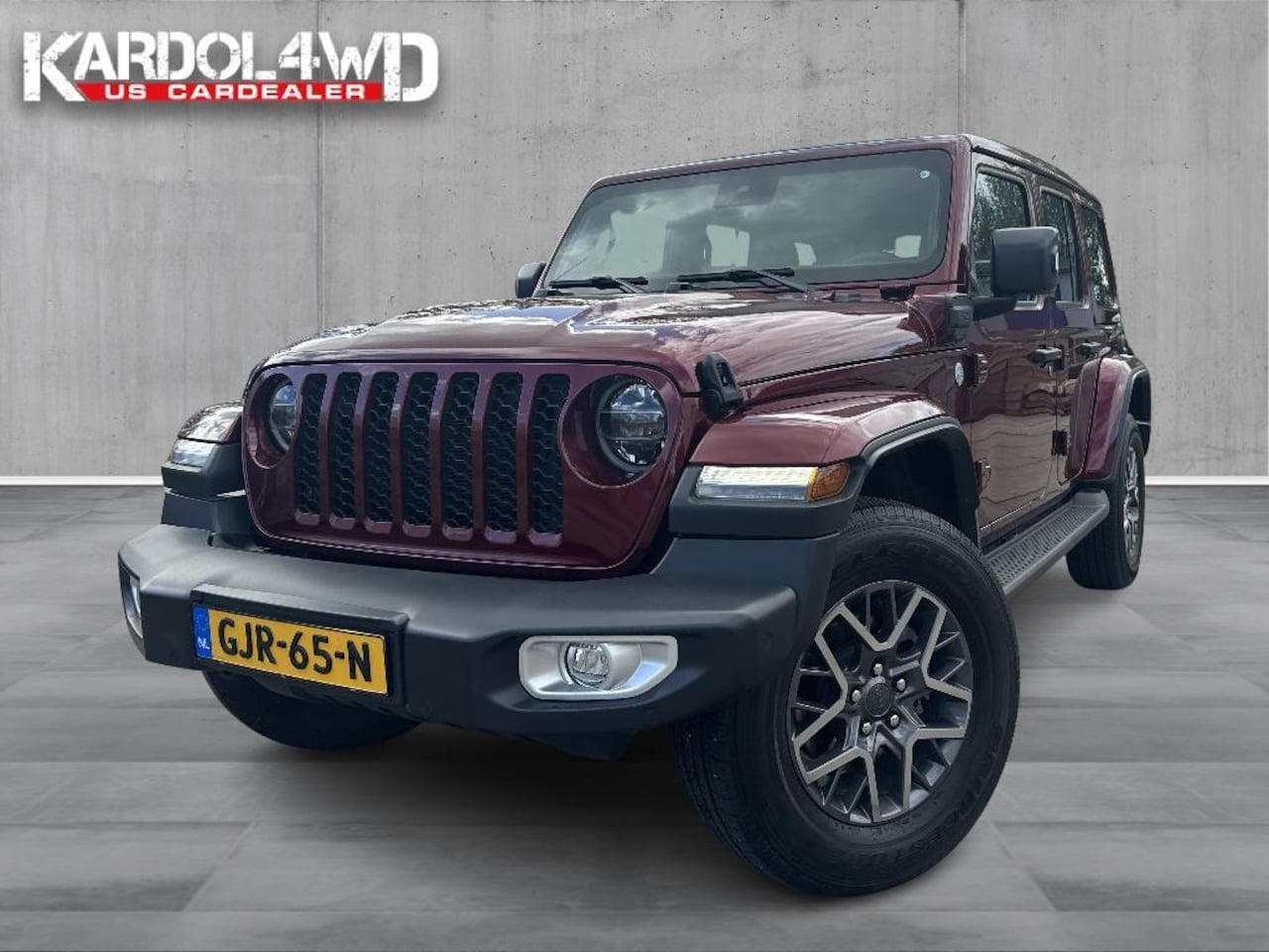 Jeep Wrangler Unlimited - 4xe 380 Sahara sky view - AutoWereld.nl