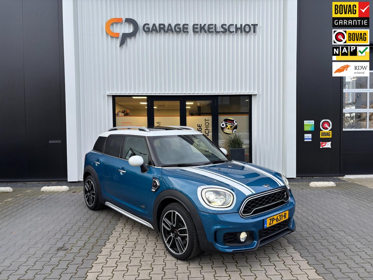 MINI Countryman - Mini 2.0 Cooper S ALL4 / Automaat / Carplay / Panorama / leer - AutoWereld.nl