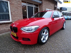 BMW 1-serie - 116i Business Automaat / Navi / M Pakket