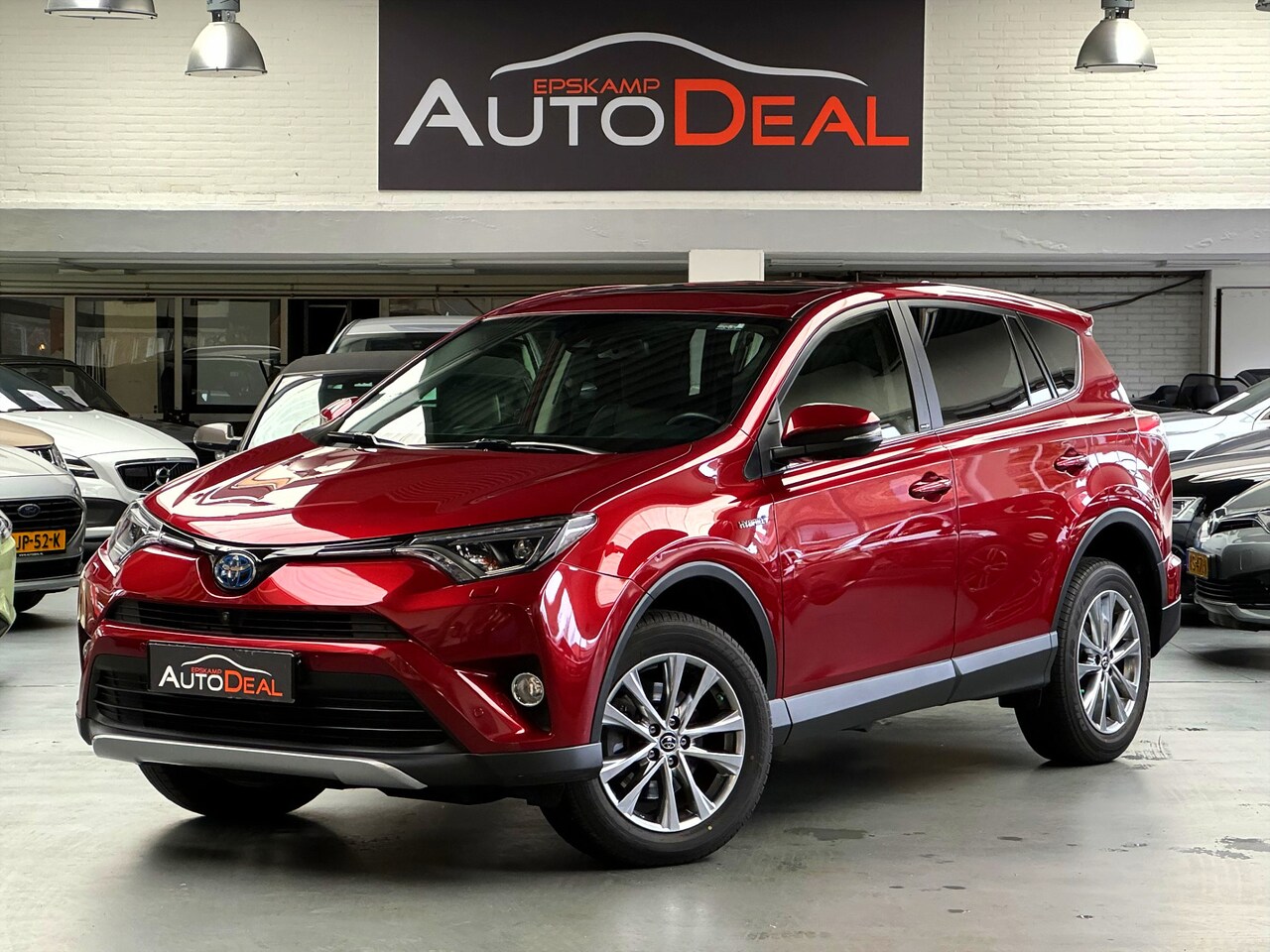 Toyota RAV4 - 2.5 Hybrid Executive Leer, Schdak - AutoWereld.nl