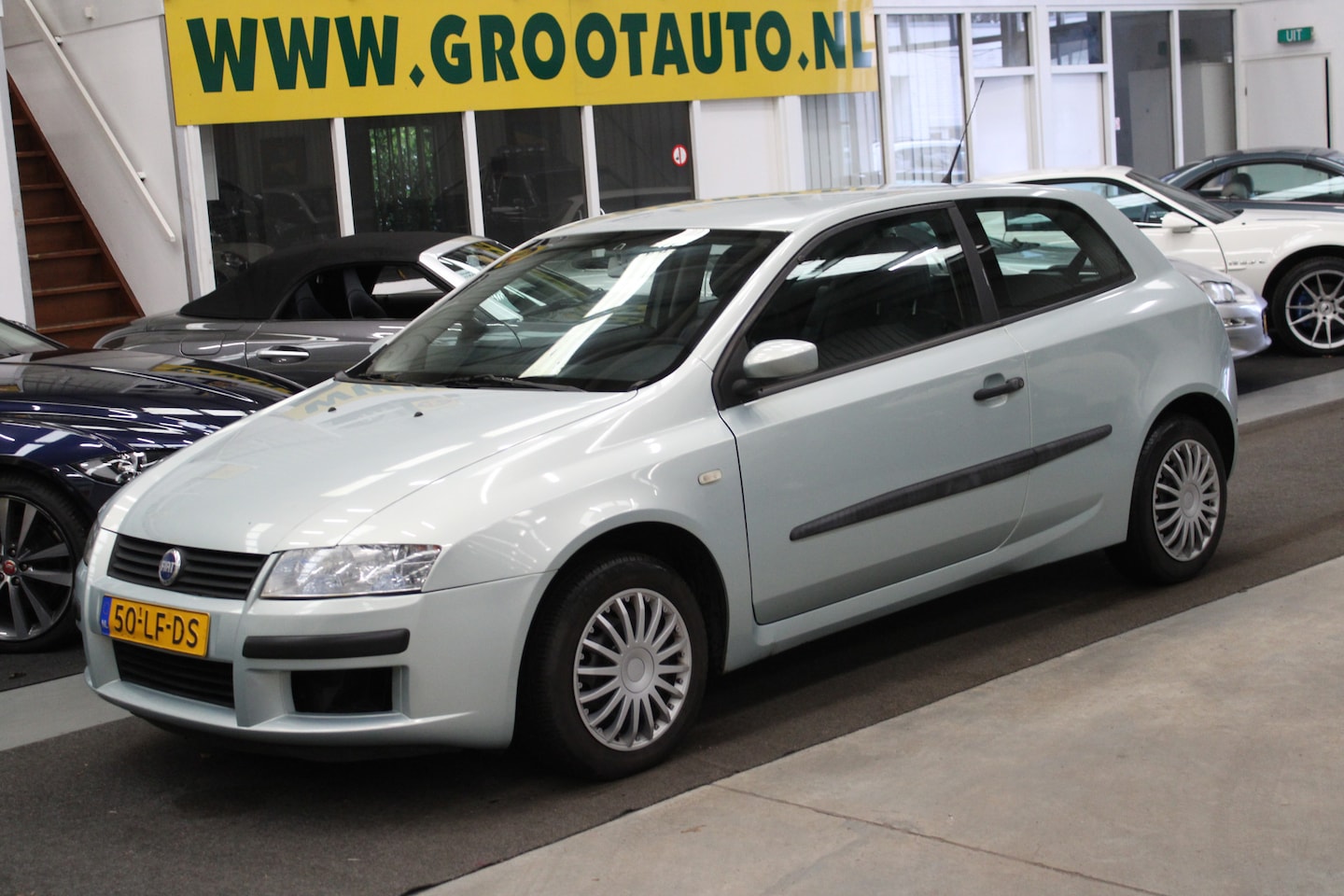 Fiat Stilo - 1.2-16V Active Trekhaak, Cruise Control, Stuurbekrachtiging - AutoWereld.nl