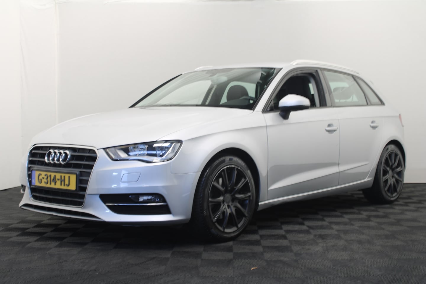 Audi A3 Sportback - 2.0 TDI Ambition Pro Line plus 2.0 TDI Ambition Pro Line plus - AutoWereld.nl