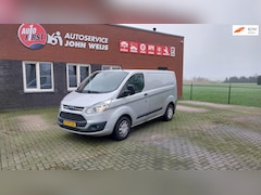 Ford Transit Custom - 270 2.2 TDCI L1H1 trekhaak, airco, cruise control, 3-zits