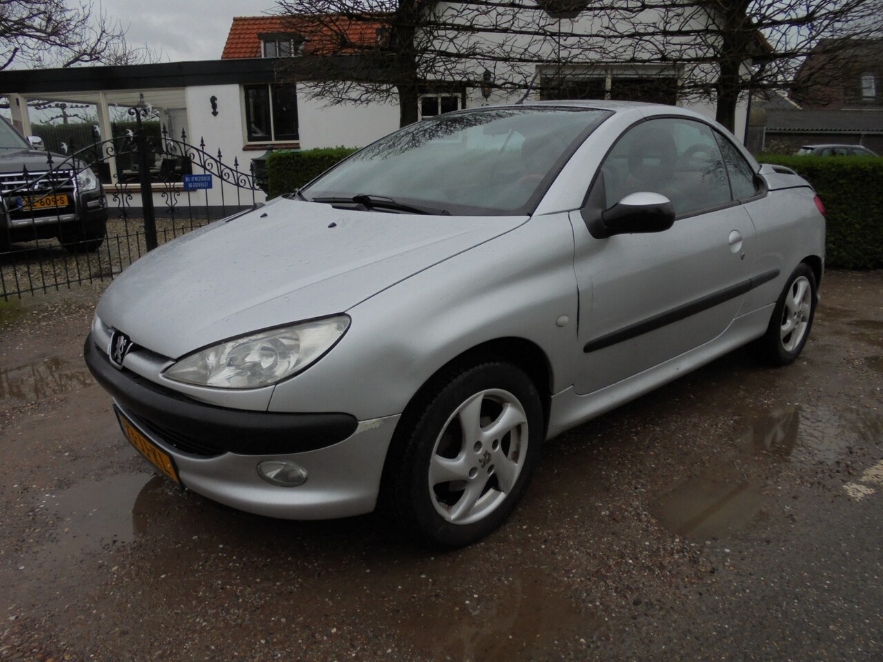 Peugeot 206 CC - 1.6-16V **APK 4-2025**LEES TEKST!!** - AutoWereld.nl