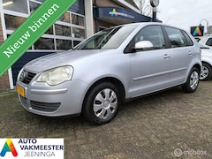 Volkswagen Polo - 1.4-16V Optive