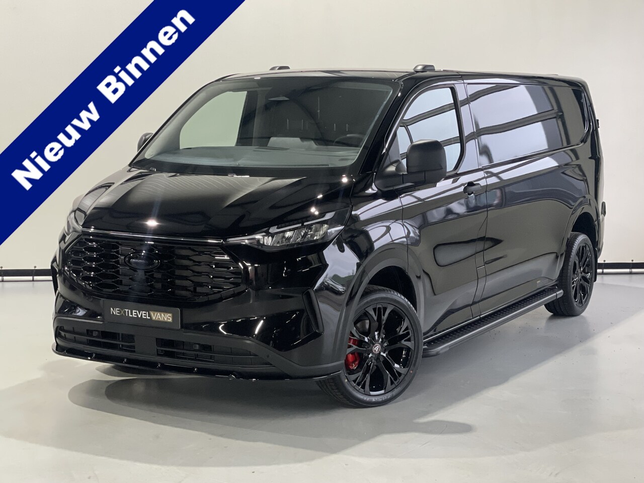 Ford Transit Custom - 300 2.0 TDCI L2H1 136 PK Trend NEXT LEVEL EDITION - AutoWereld.nl