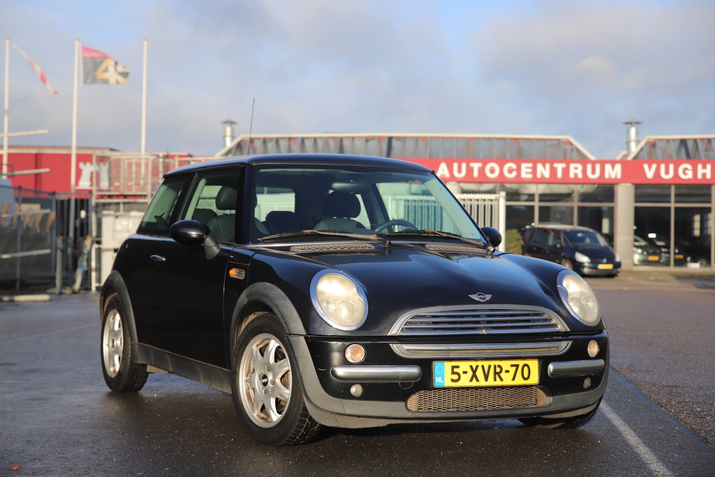 MINI Cooper - Mini 1.6 116pk Panoramadak GEEN APK - AutoWereld.nl