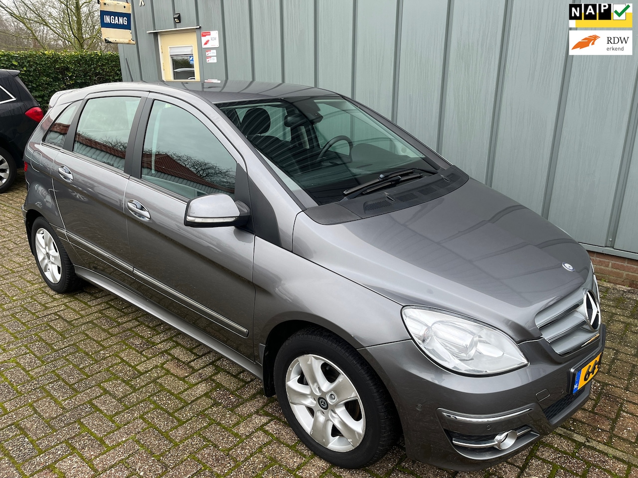 Mercedes-Benz B-klasse - 180 Business Class Automaat 83.000km! //APK//NAP//Navi//Cruise//Airco//Elec.Ramen//CV+AB// - AutoWereld.nl