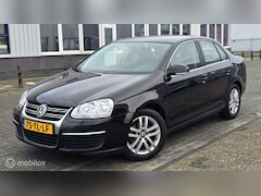 Volkswagen Jetta - 16 FSI Comfortline/APK/Cruise/ClimatControl