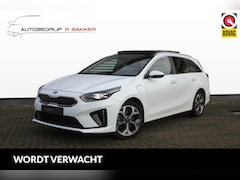 Kia Cee'd Sportswagon - Ceed 1.6 GDI PHEV Platinum // Garantie 12-2028 - Trekhaak - FULL OPTIONS - Panoramadak - V