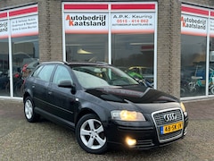 Audi A3 Sportback - 1.9 TDI Attraction 5 DRS - Clima - Cruise - LMV