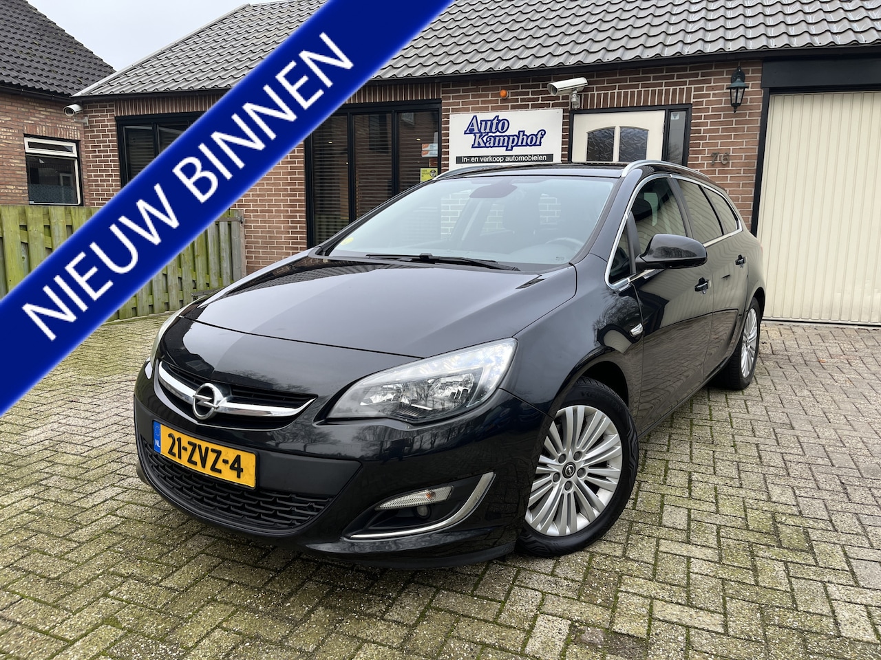 Opel Astra Sports Tourer - 1.7 CDTi Cosmo Navi LED Trekhaak - AutoWereld.nl